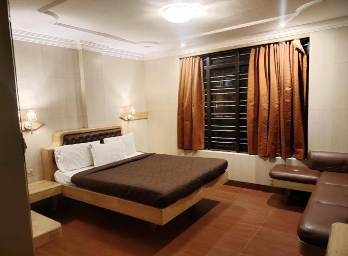 Lazo Silver Lake , Udagamandalam Exterior foto