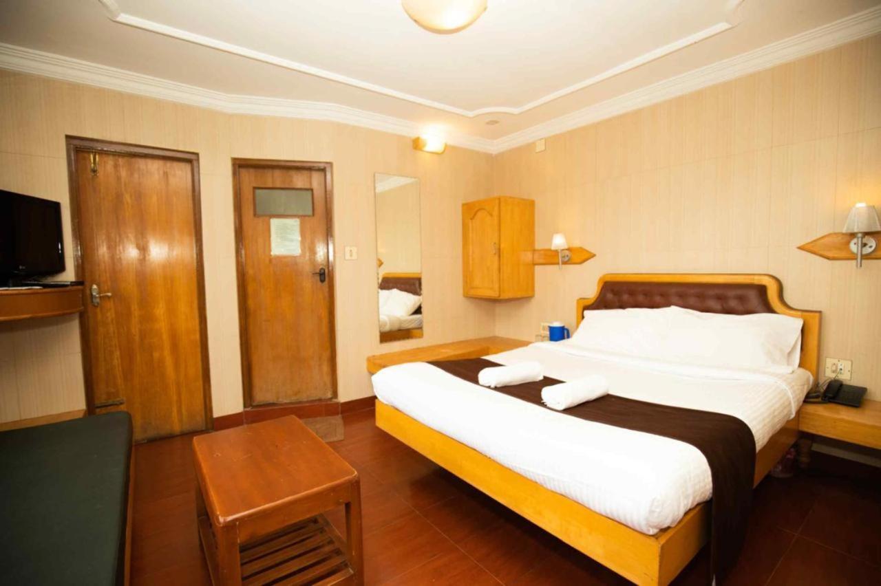 Lazo Silver Lake , Udagamandalam Exterior foto